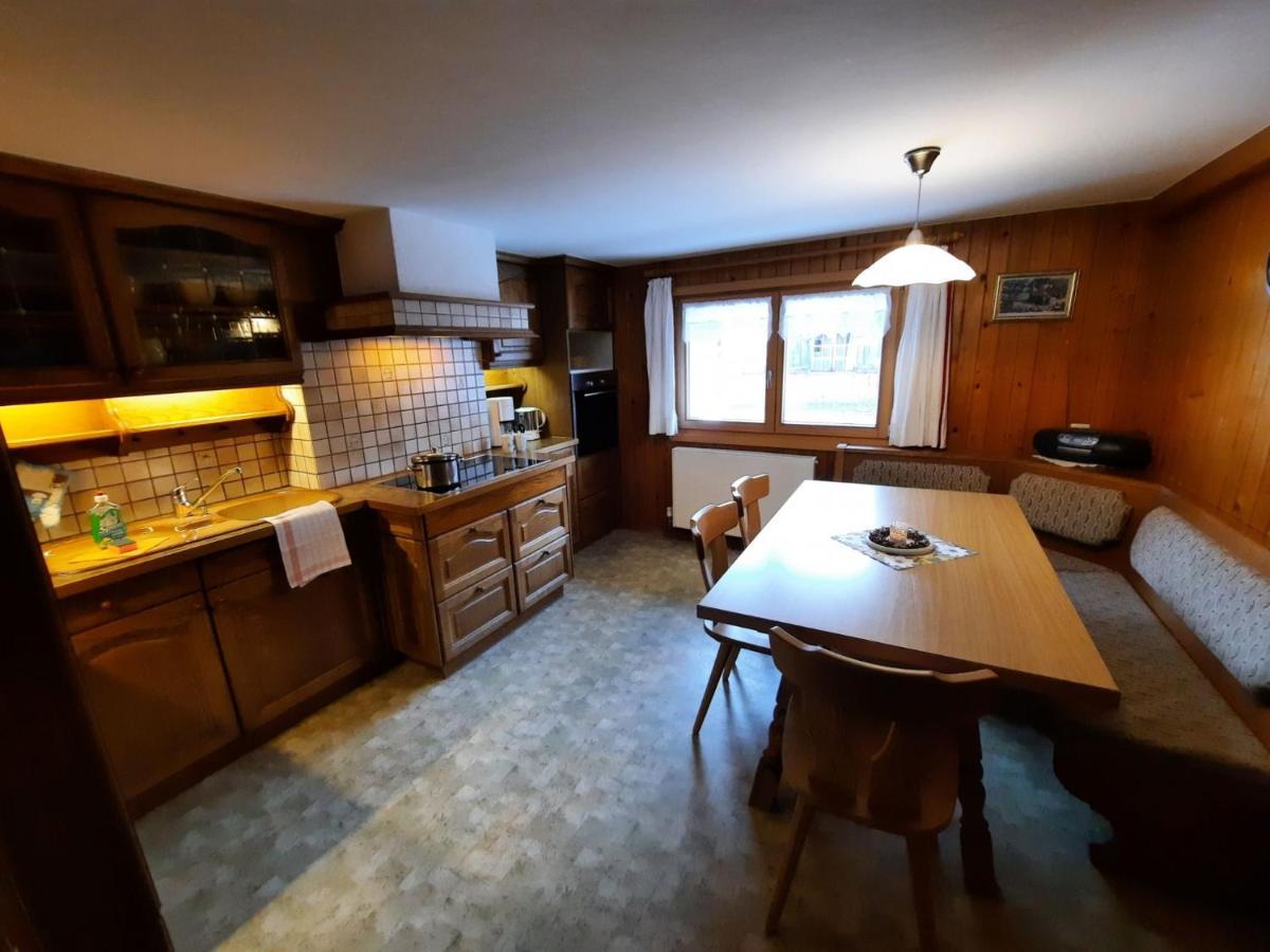 Apartment Dekker 멜라우 외부 사진
